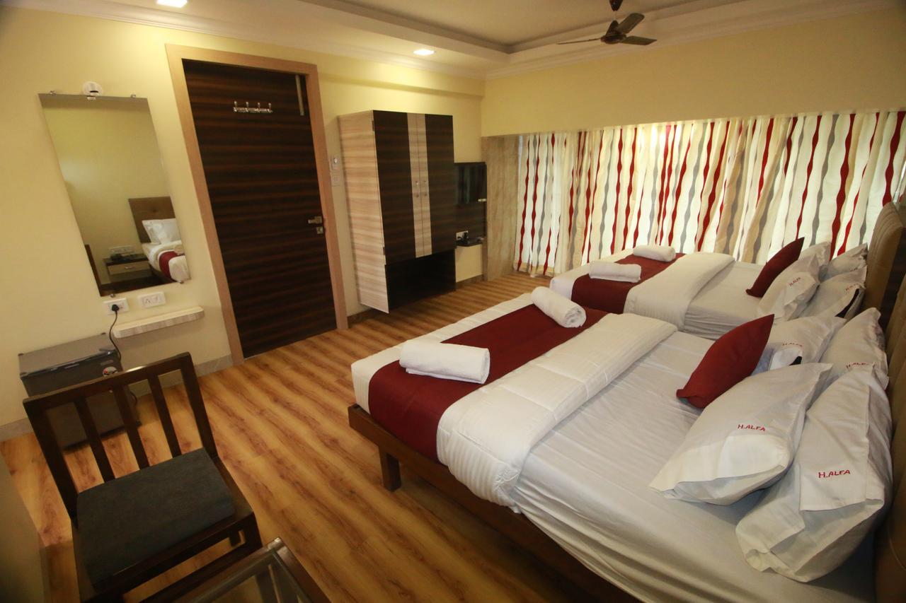 Hotel Alfa International Near Nanavati Hospital Mumbai Near Airport Mumbai Near Juhu Beach Ngoại thất bức ảnh